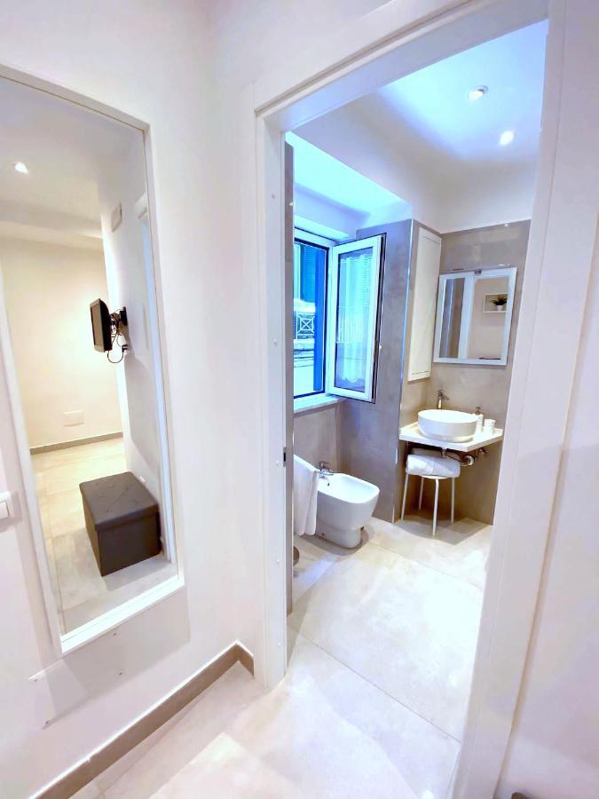Casa Vacanze Santa Teresella 40 나폴리 외부 사진